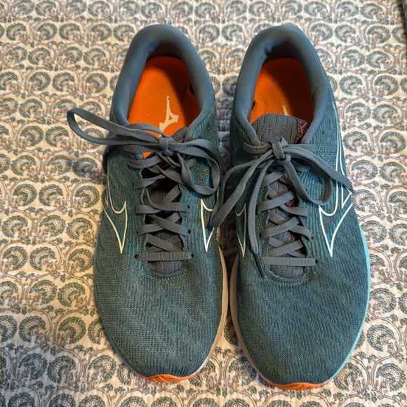Mizuno Shoes - Mizuno wave runner